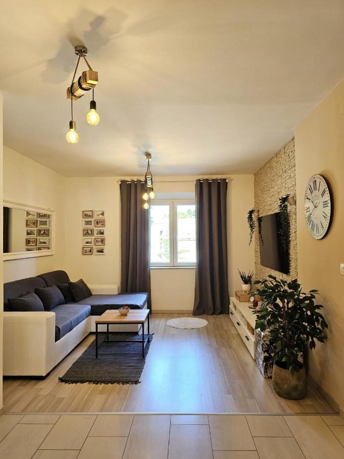 Apartment Lux Ζαντάρ Εξωτερικό φωτογραφία